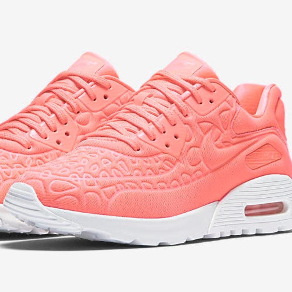 NIKE AIR MAX 90 Ultra Plush